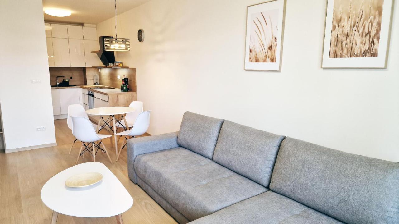 Luxo 2 Room Apartments By Bratislavatrip ภายนอก รูปภาพ